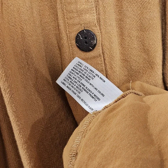 Women's Button-Front Dress in Rust - Picture 7 of 7